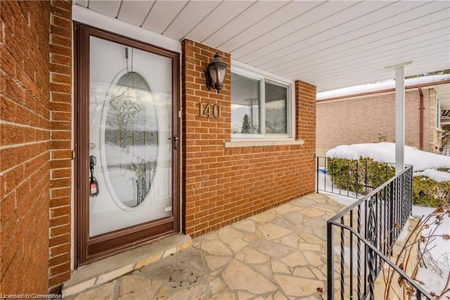 140 Brant Ave, House other with 5 bedrooms, 2 bathrooms and 4 parking in Guelph ON | Image 4
