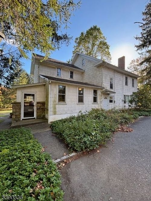 11 Mount Bethel Rd, Hackettstown, NJ, 07840-4837 | Card Image