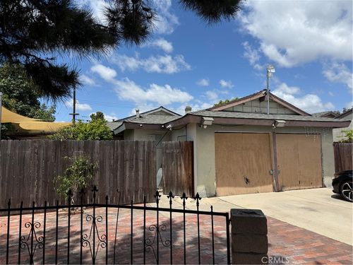 4619 W 3rd St, Santa Ana, CA, 92703-3135 | Card Image