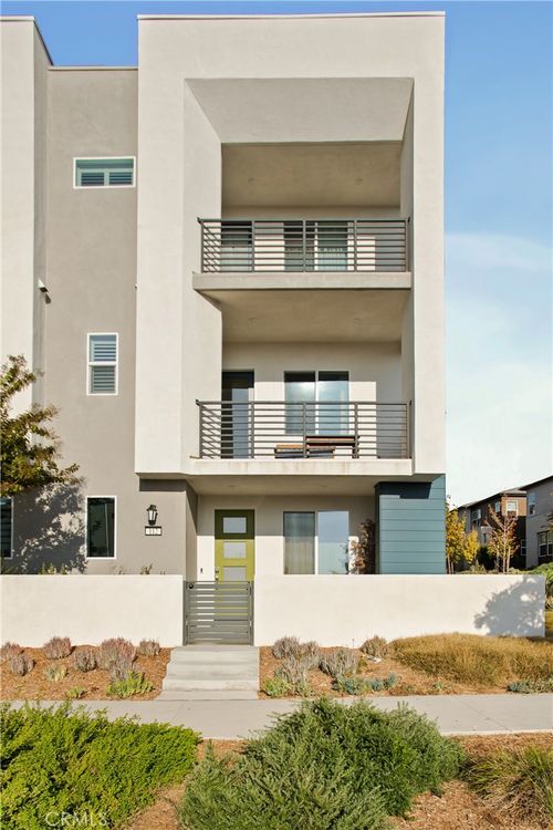 112 Restore, Irvine, CA, 92618-1461 | Card Image