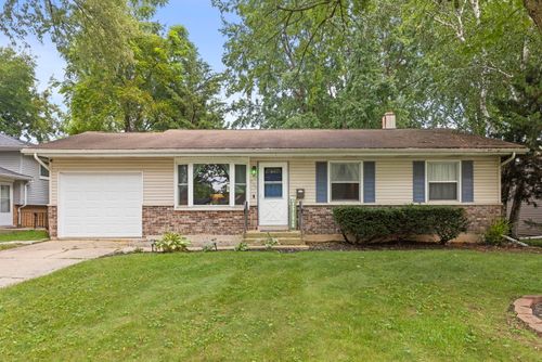 203 Lilac Ln, North Aurora, IL, 60542-1309 | Card Image