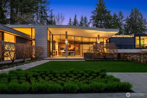4445 140th Avenue Ne Bellevue Wa 98005-1131, Bellevue, WA, 98005 | Card Image