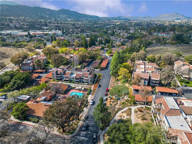 Beautiful Oaknoll Villas 55+ Community. Resort style living awaits you. | Image 22