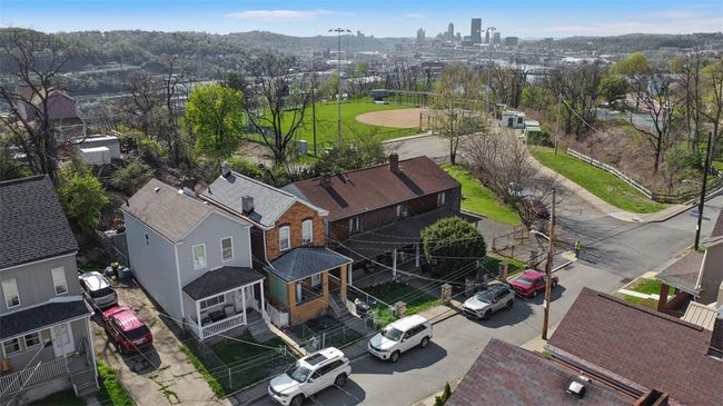 4300 Bristol St, Townhouse with 2 bedrooms, 1 bathrooms and null parking in Pittsburgh PA | Image 43