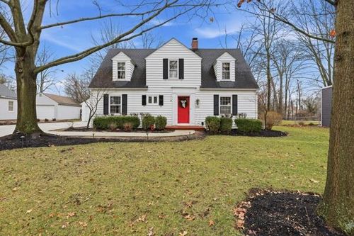 222 Grand Ave, Marysville, OH, 43040-1037 | Card Image