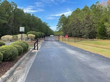 Land in Beaufort 4