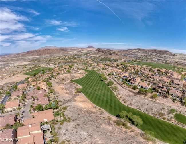 UNIT-201 - 21 Via Visione, Condo with 3 bedrooms, 3 bathrooms and null parking in Henderson NV | Image 42