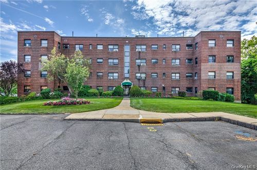 3f-35 Shady Glen Ct, New Rochelle, NY, 10805-1814 | Card Image