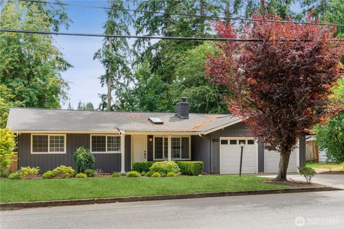 16525 Ne 28th Street, Bellevue, WA, 98008 | Card Image