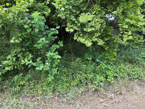 943 Wall St, Houston, TX, 77088-7954 | Card Image