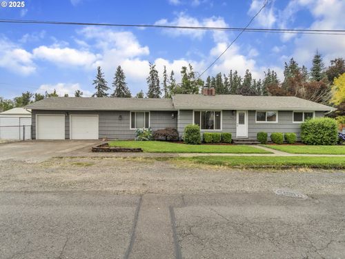 870 E Virginia St, Stayton, OR, 97383-2028 | Card Image