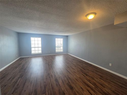 apt-204-217 Church St, Galveston, TX, 77550-8718 | Card Image