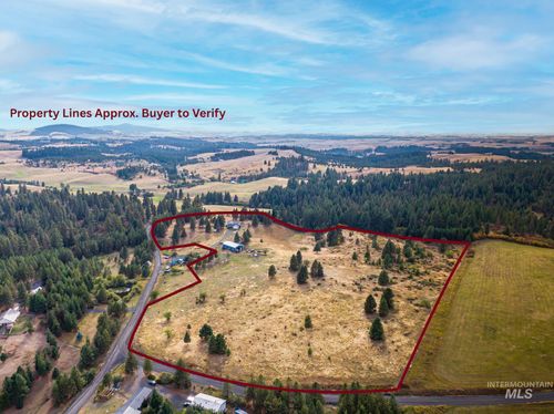 1037 Hendrix Rd, Moscow, ID, 83843-8102 | Card Image