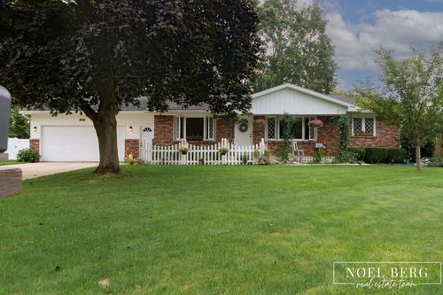 1216 Sycamore Dr, Jenison, MI, 49428-8336 | Card Image