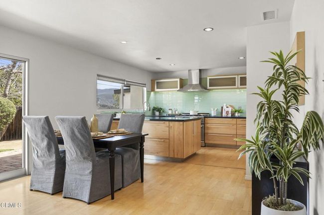 Dining/Kitchen | Image 5