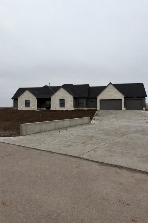 24411 W Stone Bottom St, Goddard, KS, 67052 | Card Image