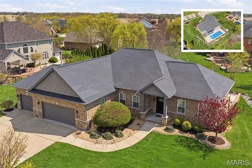 1232 Fired Brick Dr, Lebanon, IL, 62254-1863 | Card Image