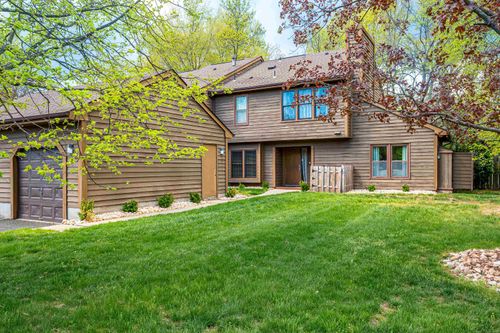138 Oakmont Ct, Edison, NJ, 08820 | Card Image