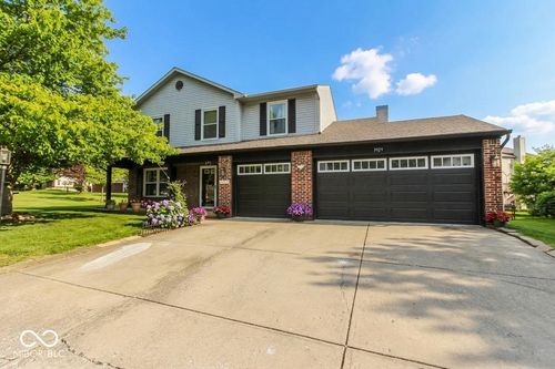 3929 Owster Ln, Indianapolis, IN, 46237-1279 | Card Image