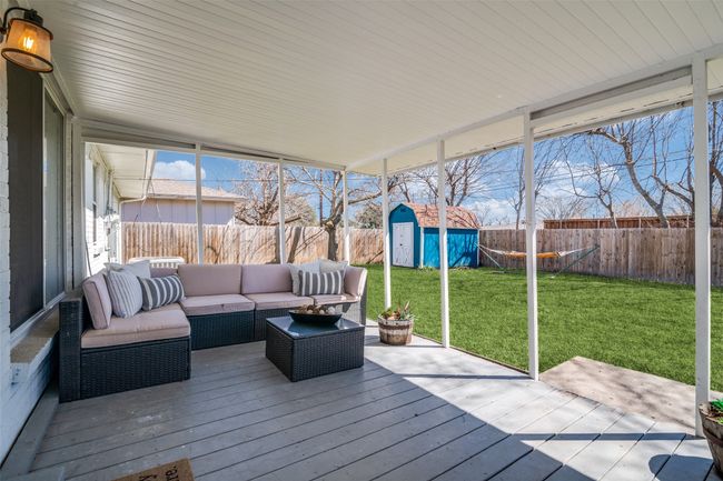 13660 Purple Sage Rd, House other with 3 bedrooms, 2 bathrooms and null parking in Dallas TX | Image 32