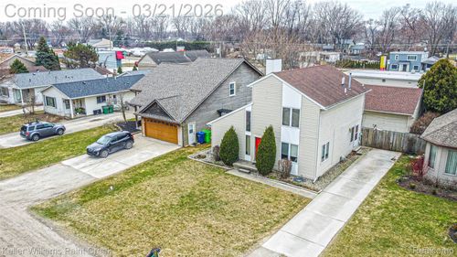 39671 Arbor St, Harrison Township, MI, 48045-1802 | Card Image