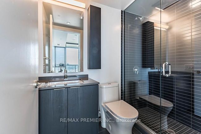 1620 - 86 Dundas St E, Condo with 2 bedrooms, 2 bathrooms and null parking in Mississauga ON | Image 12