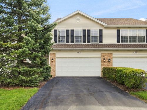 2469-2469 Stoughton Cir, Aurora, IL, 60502-6477 | Card Image