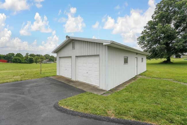 3060 Broad St, House other with 4 bedrooms, 3 bathrooms and null parking in West Rushville OH | Image 39