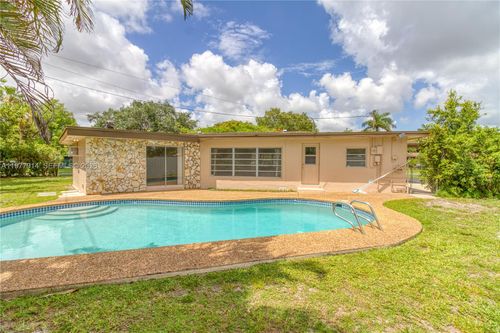 192 Sw 62nd Ter, Plantation, FL, 33317-3423 | Card Image