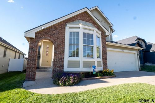 18884 Mason Plz, Elkhorn, NE, 68022-5622 | Card Image