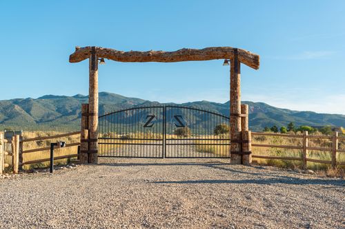 1109 E 400 S, New Harmony, UT, 84757 | Card Image