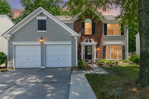 3414 Nottaway Dr, Jamestown, NC, 27282-7980 | Card Image