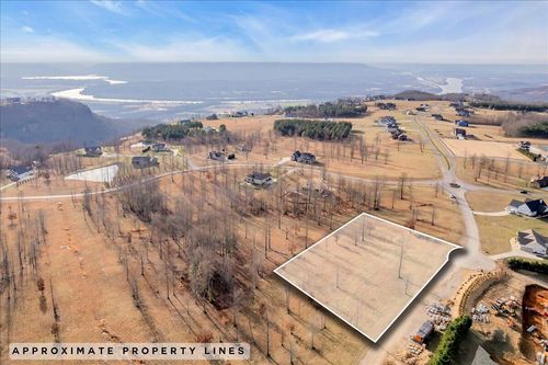 2460 Jasper Highlands Boulevard, Jasper, TN, 37347 | Card Image