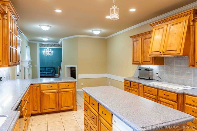 210 Water St, House other with 4 bedrooms, 3 bathrooms and null parking in Sapulpa OK | Image 13
