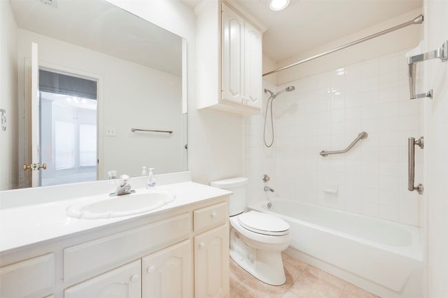1010 Becker Dr, House other with 3 bedrooms, 2 bathrooms and null parking in Euless TX | Image 36