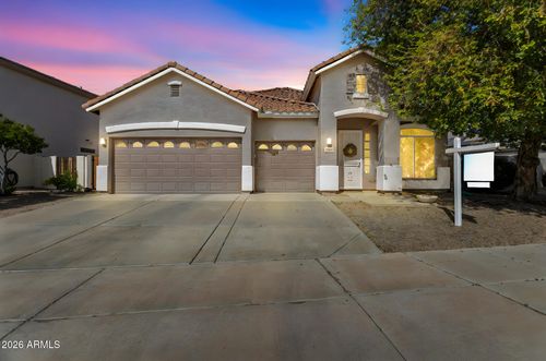 8796 W Frier Dr, Glendale, AZ, 85305-3959 | Card Image