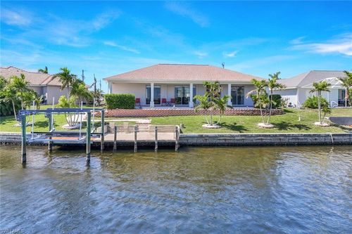 103 Nw 33rd Ave, MATLACHA, FL, 33993-8918 | Card Image