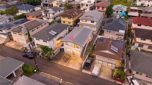 516 Panui St, Honolulu, HI, 96817-2246 | Card Image
