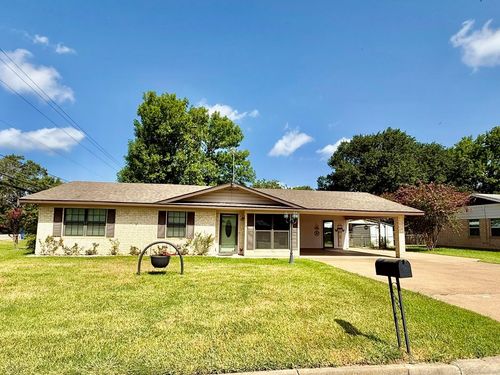 110 Glenview St, Crockett, TX, 75835-2304 | Card Image