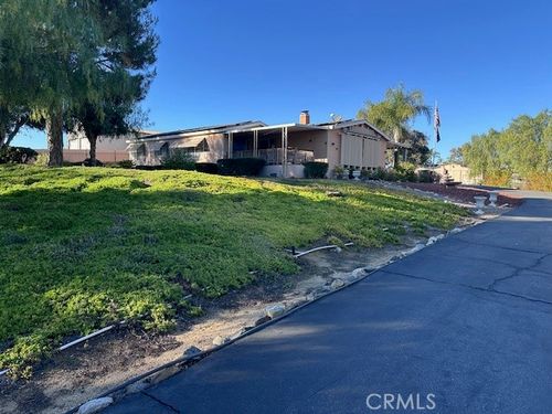 32830 Shrimp Ln, Winchester, CA, 92596-9326 | Card Image