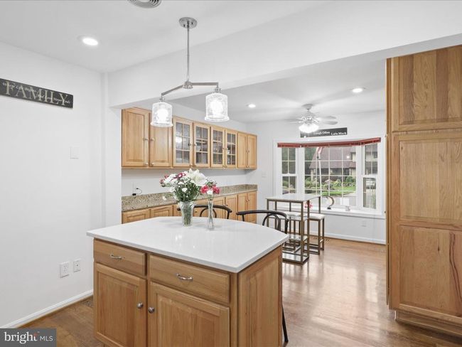 5281 Navaho Dr, House other with 4 bedrooms, 3 bathrooms and null parking in Alexandria VA | Image 13