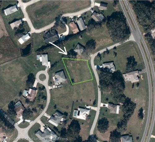 300 Dells Dr, Sebring, FL, 33876-6353 | Card Image