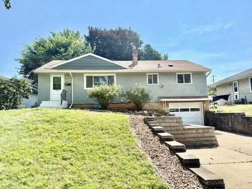 114 20th Ave N, South Saint Paul, MN, 55075-1852 | Card Image