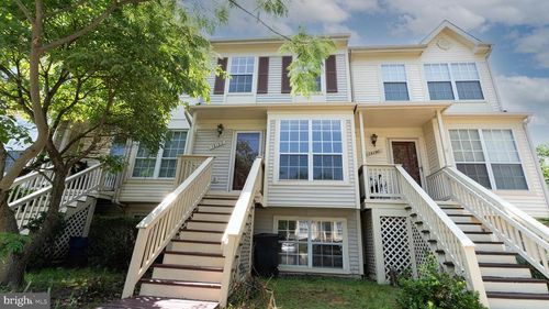 14192 Autumn Cir, CENTREVILLE, VA, 20121-3851 | Card Image