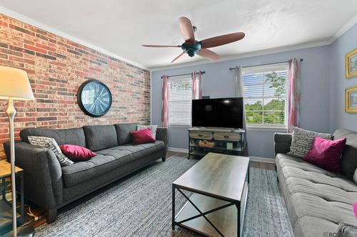 apt-208-4735 Government St, Baton Rouge, LA, 70806-5864 | Card Image