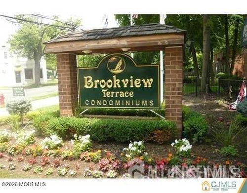 10f-289 Main St, Spotswood, NJ, 08884-2324 | Card Image