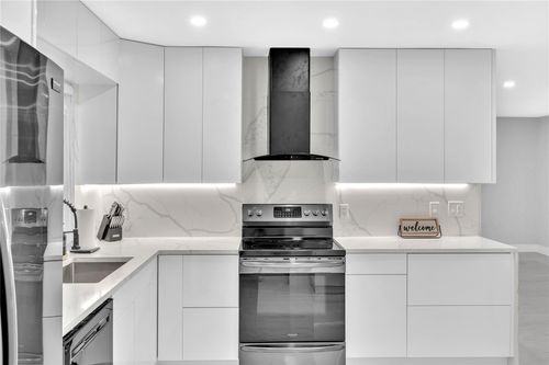 4925 Polk St, Hollywood, FL, 33021-5828 | Card Image