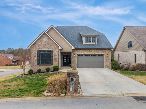 701 Waters Edge, Dandridge, TN, 37725-6380 | Card Image