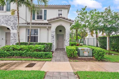 2751 Se 15th St, Homestead, FL, 33035-2488 | Card Image