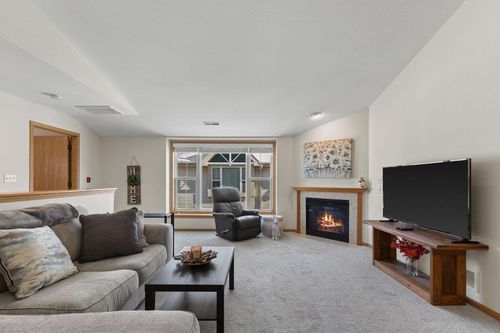 47-1513 92nd Street, STURTEVANT, WI, 53177 | Card Image